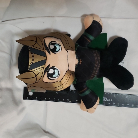 Loki Plush - Picture 4 of 4